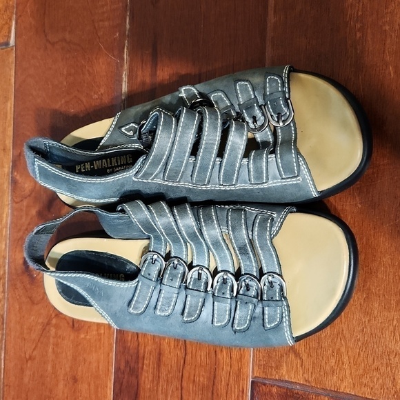 Orthopedic Shoes - Picture 1 of 7